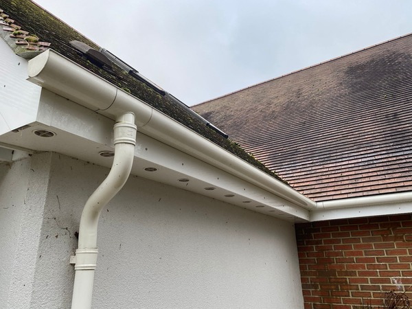 Residential gutter cleaning experts in Fleet, Hampshire